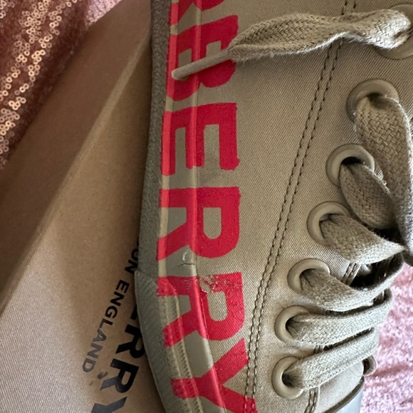 BURBERRY LOGO SNEAKERS GABARDINE BEIGE ICONIC STRIPE LOGO RED 6.5/37 Authentic - Picture 7 of 8